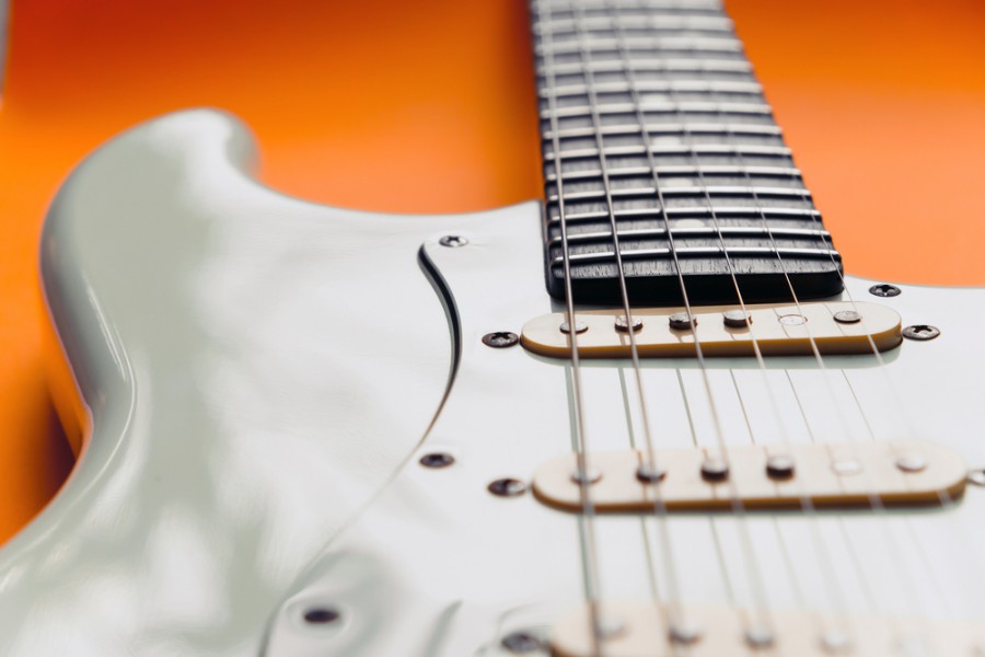 Quelles cordes de guitare choisir pour votre style de musique ?