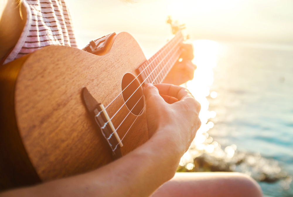 Changer corde ukulele : quelles sont les étapes à suivre ?