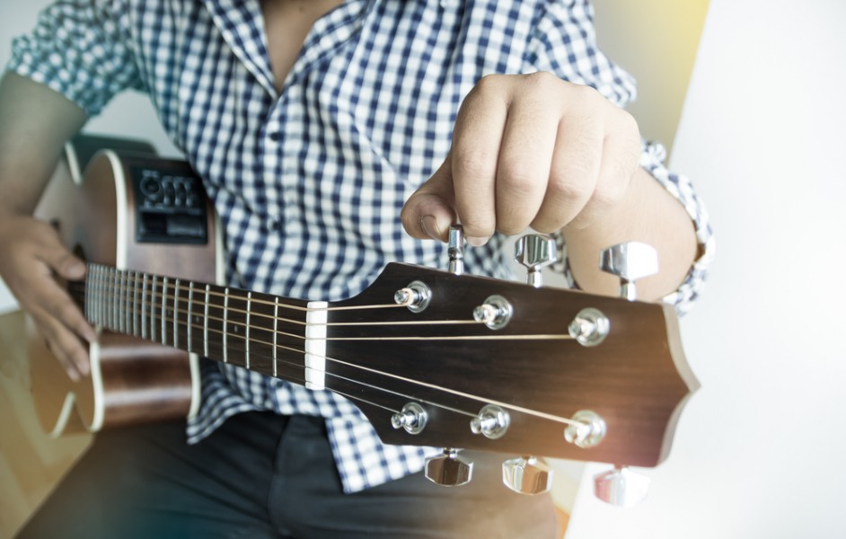 Astuces pour accorder une guitare efficacement