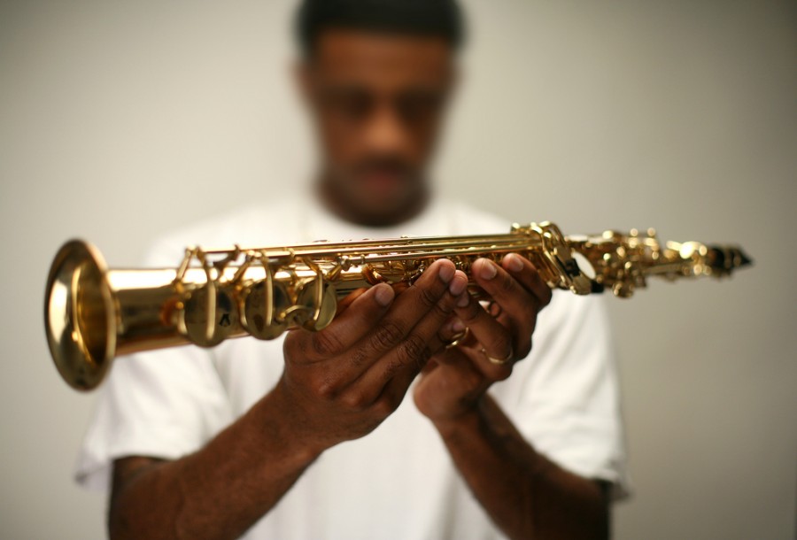 Quelles sont les caractéristiques d'un saxophone soprano ?